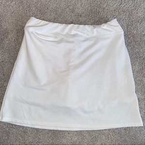 Adidas climalite white golf skort size 2